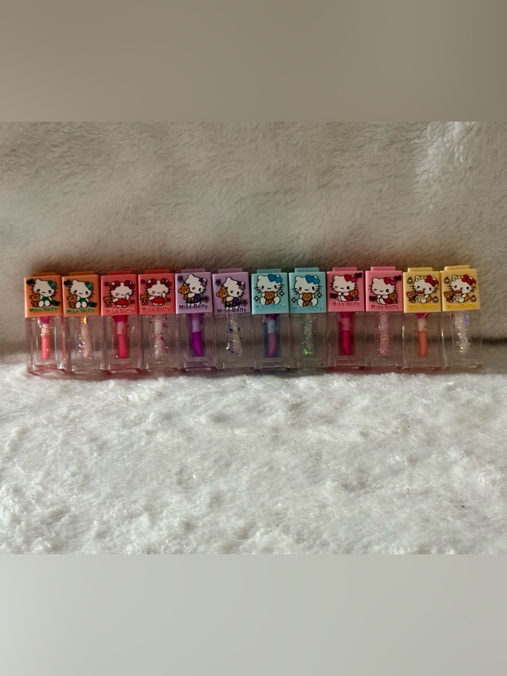 Miss Betty Mini Lip Gloss Set - Rainbow Shades